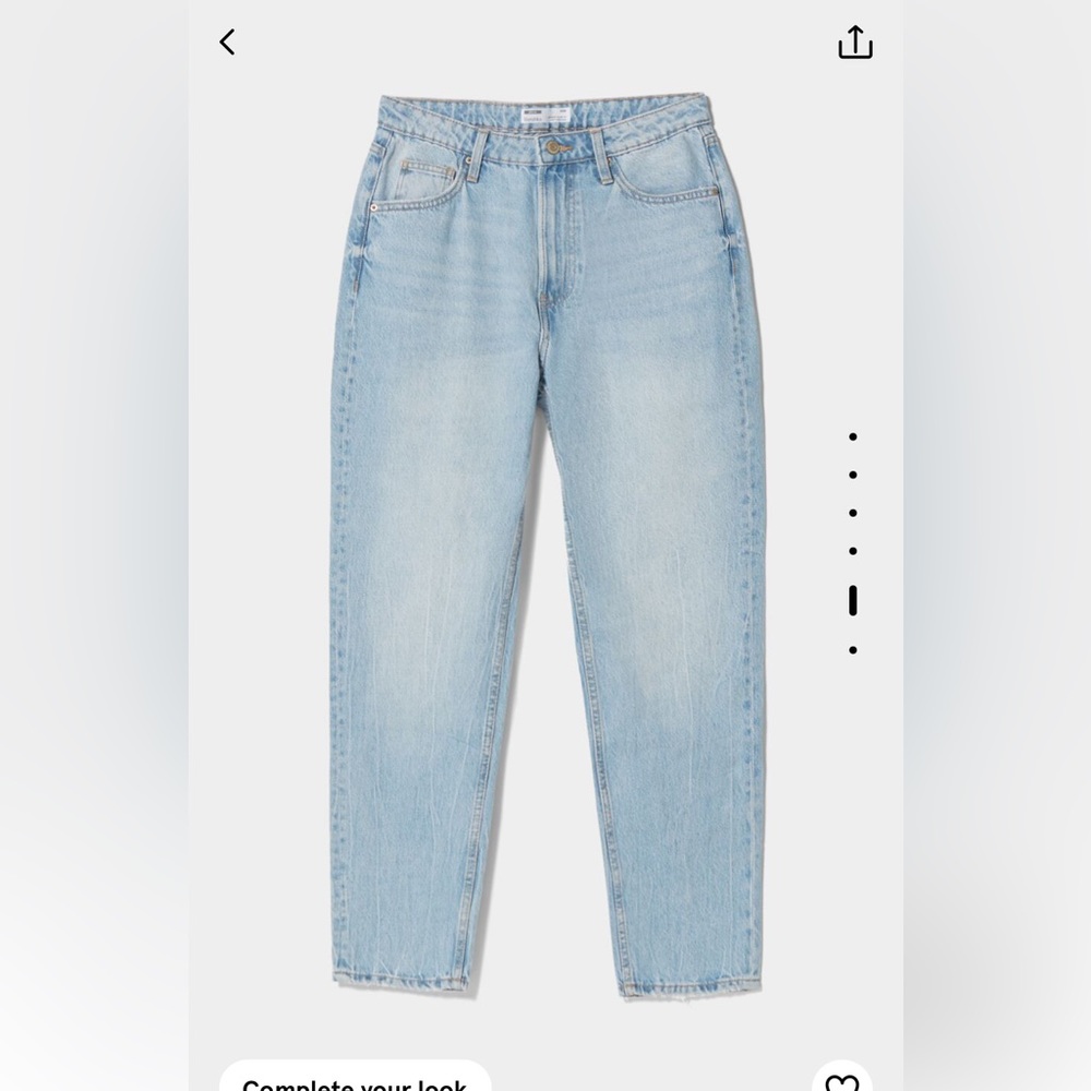 Bershka Mom Jeans - Light Wash